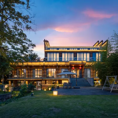 Floral Hotel·Mountain Leisure Home villa(Jiuhua Mountain Visitor Transfer Center Store)