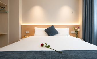 Ice & Snow Penguin Themed Hotel (Zhuhai Chimelong Tourist Resort Branch)