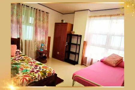 Hotel Chateau De Nazarene Отели в г. Туба