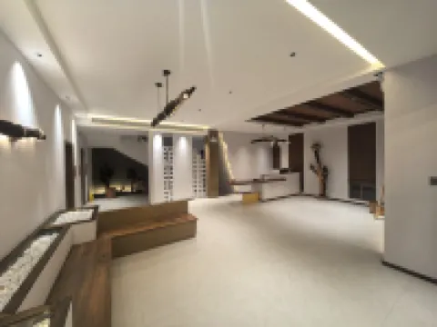 月隱ブティック中国式旅館（梵淨山観光地東門）