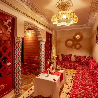 Riad Le Graff Pink Hotels near بالميراي