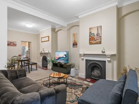 Fancy 4 BR (Parking)/ICC&Darling Harbour-8 mins