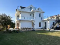 Floral Hotel · Chongming Yueting, Time Village Hotel (Xijiagang Branch)