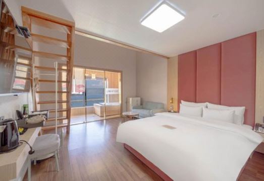 브라운도트 거제근포항점