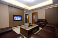 Xin Cheng Hotel Hotel di Lianping