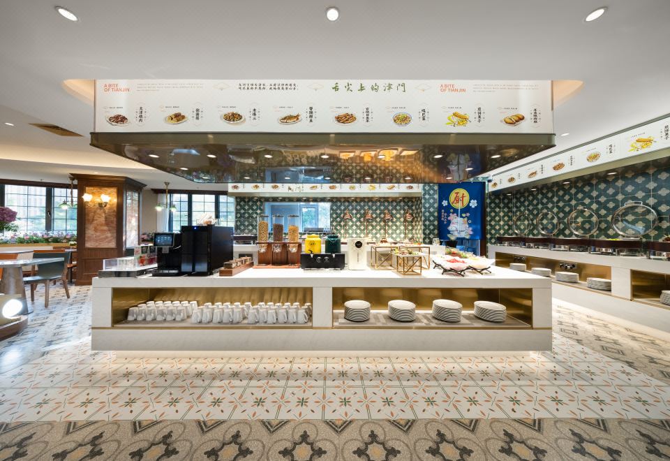 Nostalgia S Hotel이 위치한 거리 풍경