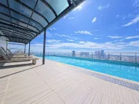 GW Hotel - สระว่ายน้ำบนดาดฟ้า