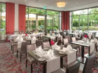 Dorint Hotel Hamburg-Eppendorf Hotels near Hoheluft-West