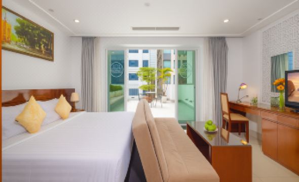 White Lotus Hotel Saigon