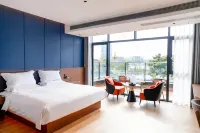 Licheng Hotel (Yuechi Railway Station Longhu Park Branch) - balcony