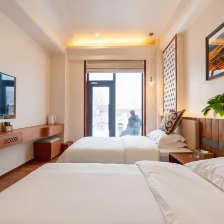 Qinggil Guanshan Yuexue Homestay