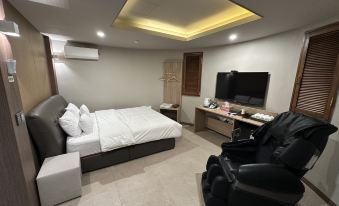Gyeryong Hotel STAY318