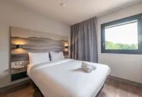 B&B Hotel Aix-Les-Bains - 2-Star