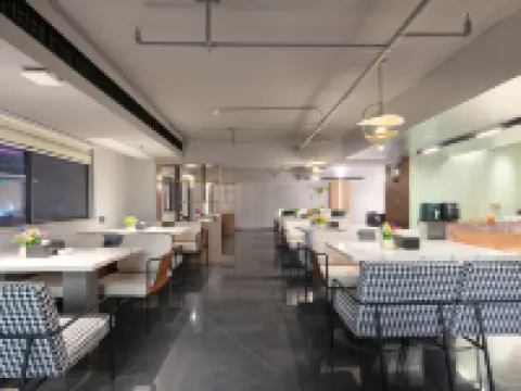 Pipi Hotel Hotels in Linwu