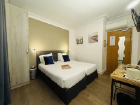 โรงแรมอามิรัล โรงแรมใกล้หอไอเฟล