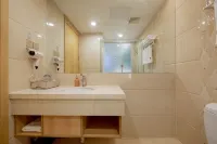 Yayue Hotel (Zhenjiang Railway Station North Square Xijin Ferry Store) - Aamiainen