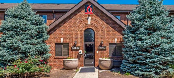 Studio 6 Corporate Extended Stay Indianapolis, IN - North Carmel Hotels in Hamilton County