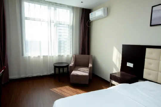 Platinum Holiday Hotel