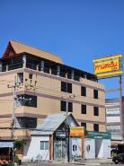 โรงแรมทานตะวันเพลส