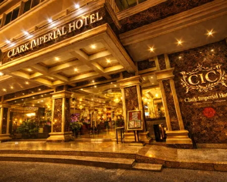 クラーク インペリアル ホテル アンヘレス シティ アンヘレスのホテル