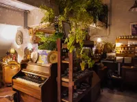 UdonBackpackers Beds and Cafe Hotels near Bus Station 1