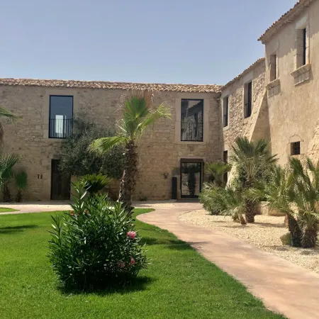 Pietra d'Acqua Natural Retreat and Spa Resort by Geocharme