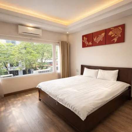 Eco Nest Classic Apartment & Hotel Отели рядом с достопримечательностью «Центральный Цирк»