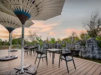 Yinshan·Secluded Resort(Anshun Huangguoshu Airport) Hotels in Puding