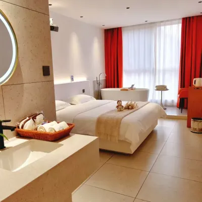 Tingcheng Homestay (Yuelushan Hunan University) Hotels near Aiwan Pavilion