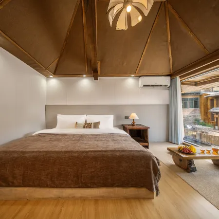 World Heritage Brown Stilt Dwelling | Yan Xuan · Manghong No.15 | Sunrise Cloud Sea View Lodge