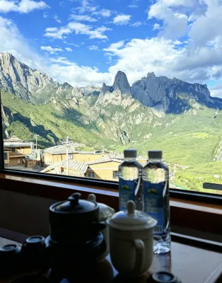 Wangyun Homestay (Dari Viewing Platform Branch) in Zagana Scenic Area
