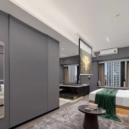 Ruihe · Zhenxuan Apartment (Chunxi Road)