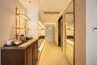 Vienna International Hotel (Chongzuo Tiandeng Marriott Center Branch