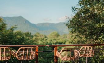 The Chamuang Forest Resort