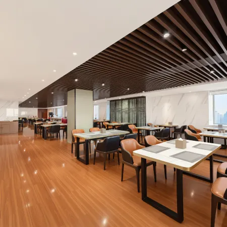 Xueli Hotel (Harbin West High-speed Railway Station Wanda Plaza)