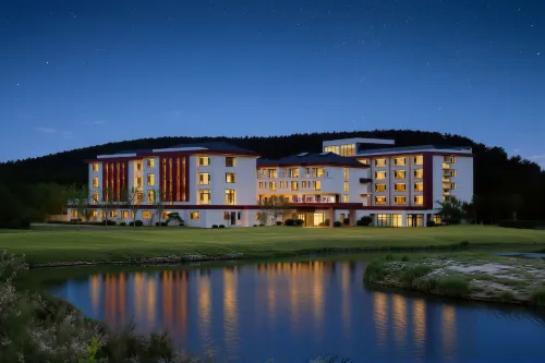Weihai Rongcheng Jinyue Seaview Garden Hotel - pet friendly