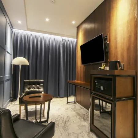 Masan Brooks Hotel