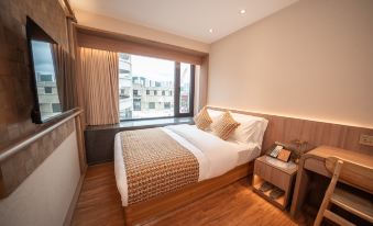 AGORA HOTEL