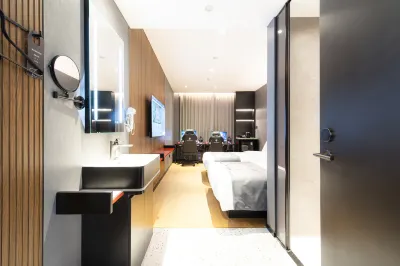 Homeinn YUNIK E-Sports Hotel (Beijing Mudanyuan Beitaipingzhuang Subway Station) Hoteles en Madian
