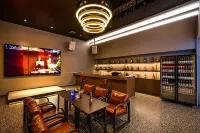 Hancheng Hotel (Kunming Xingyao Plaza New Asia Athletics Park Subway Station) - bar