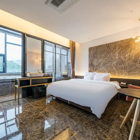 Yangsan Pyeongsan Den Bastar Hotel
