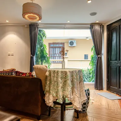 Gao Florist - Self Service Homestay Hotel dekat Stasiun TV HCMC