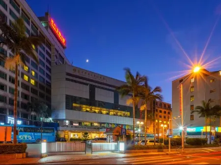 Xiamen Huaqiao Hotel