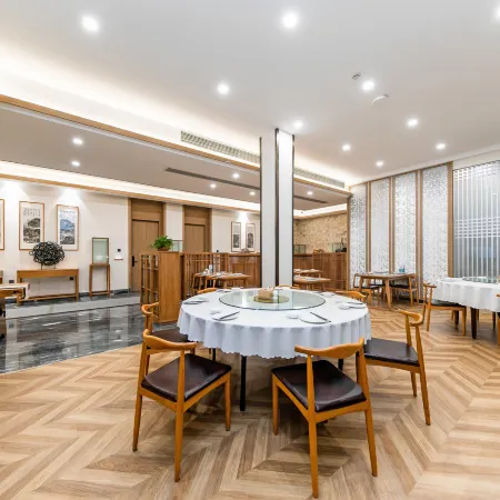 Putuo Mountain Baoning Mountain Residence Hotel