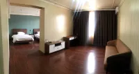Yangchun Dragon Palace Hotel