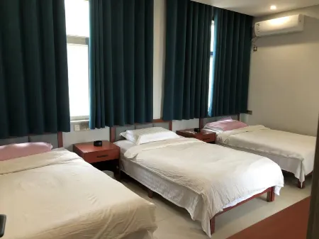 Changlai Hostel Отели рядом с достопримечательностью «Wulongshan Wild Animals Kingdom»