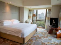 Hengshan Garden Hotel Hotels near Xuhui