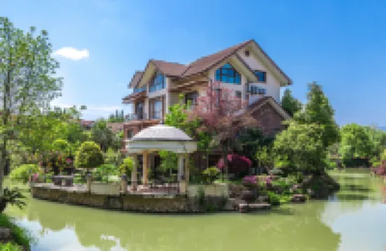 花築·歸園閑居花園美墅（三姑度假區武夷山水莊店） 酒店