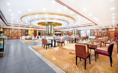 Heilongjiang Golden Valley Building (Harbin Central Street Sophia Church Store) Отели рядом с достопримечательностью «Harbin Institute of Technology»