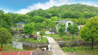 Yixing Wantougu Manor Homestay Hotels in Zhanggongdong scenic spot